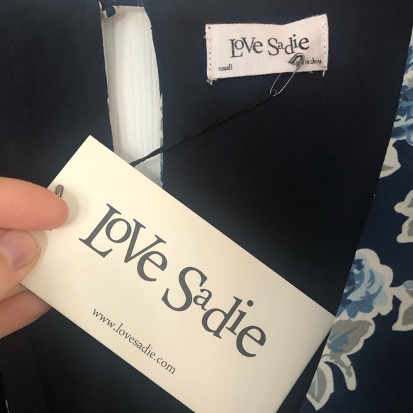 Floral romper - Picture 2 of 4